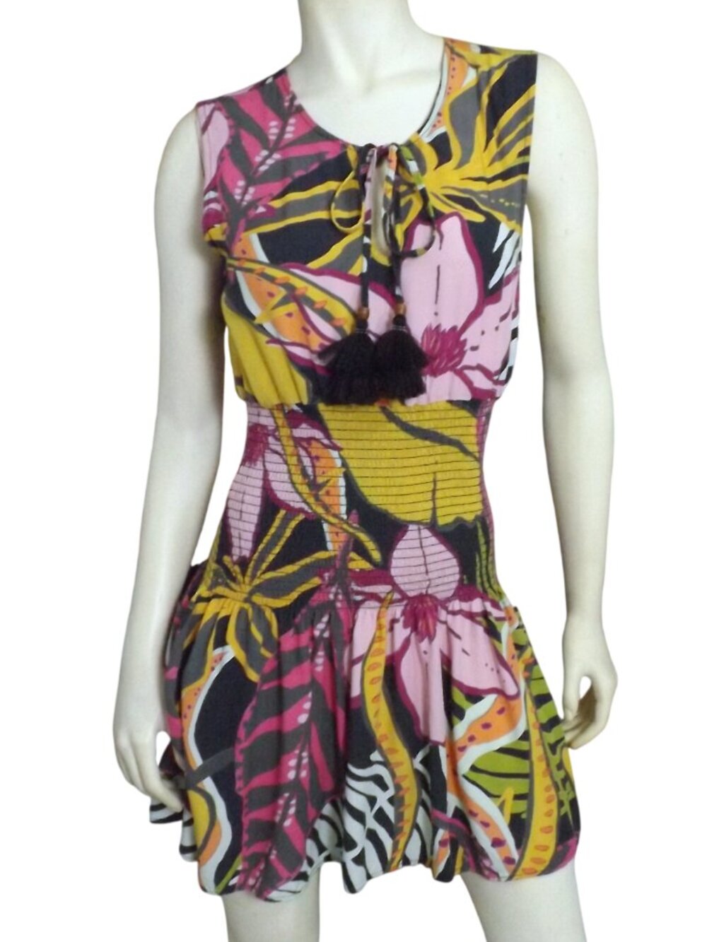 MAAJI Mini Dress, M, Multicolor Floral, Smocked Waist, keyhole neck, Tassels